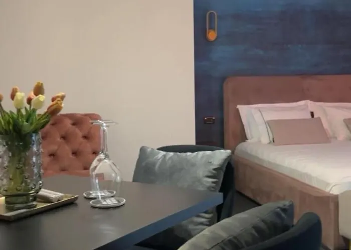 Hesmir's Nest 3* Tiran
