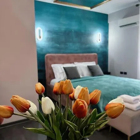 Hesmir's Nest Bed & Breakfast Tirana