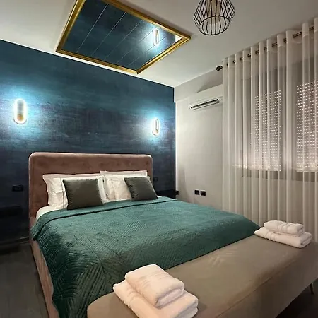 Bed & Breakfast Hesmir's Nest Tirana