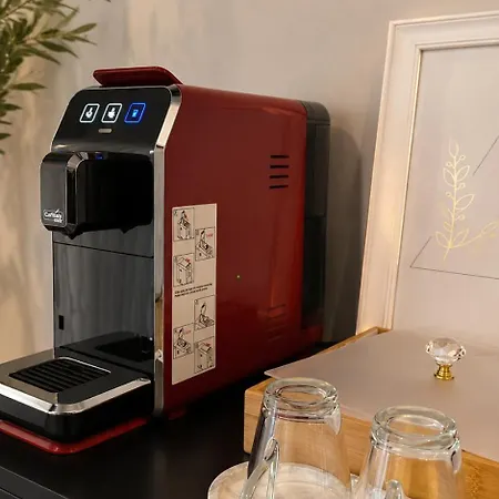 Hesmir's Nest Bed & Breakfast Tirana