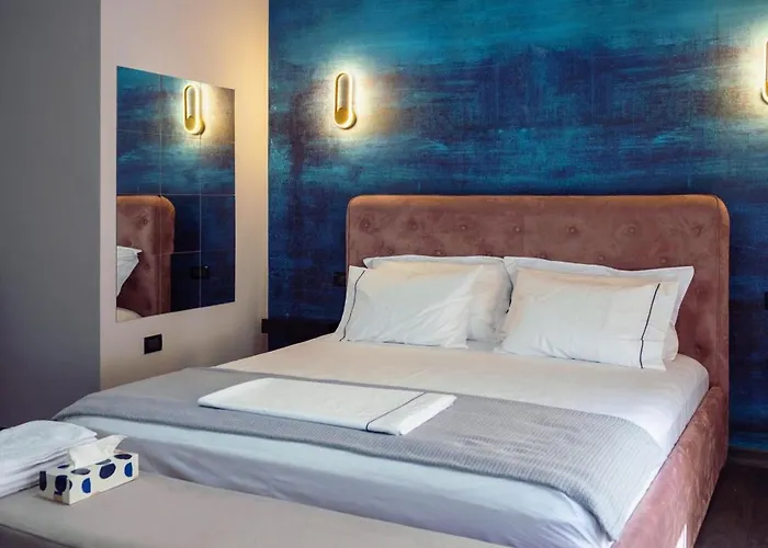 Hesmir's Nest 地拉那